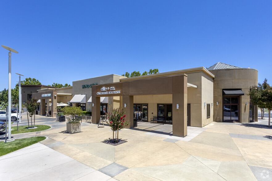 731-779 E Yosemite Ave, Merced, CA en alquiler - Foto del edificio - Imagen 3 de 11