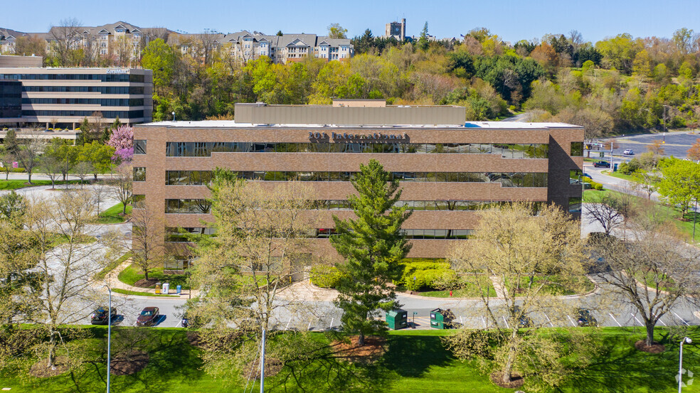 201 International Cir, Hunt Valley, MD en alquiler - Foto del edificio - Imagen 2 de 6