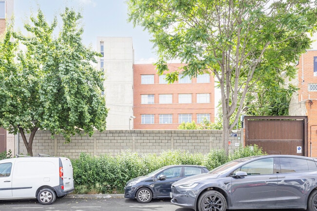 Más detalles de Calle de Luis i, I 23, Madrid - Nave en alquiler