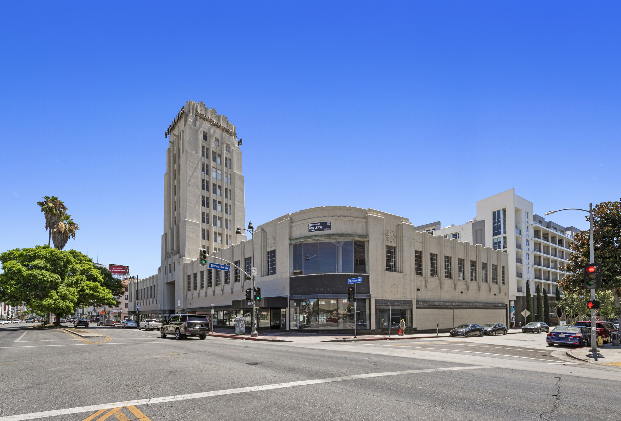 5500-5528 Wilshire Blvd, Los Angeles, CA en alquiler Foto del edificio- Imagen 1 de 24