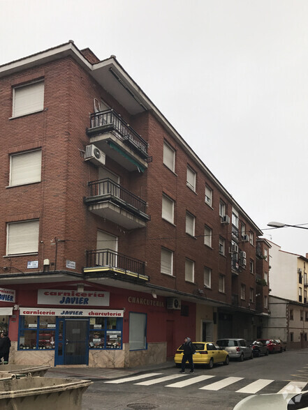 Calle Padre Juan Mariana, 1, Talavera De La Reina, Toledo en venta - Foto del edificio - Imagen 1 de 2