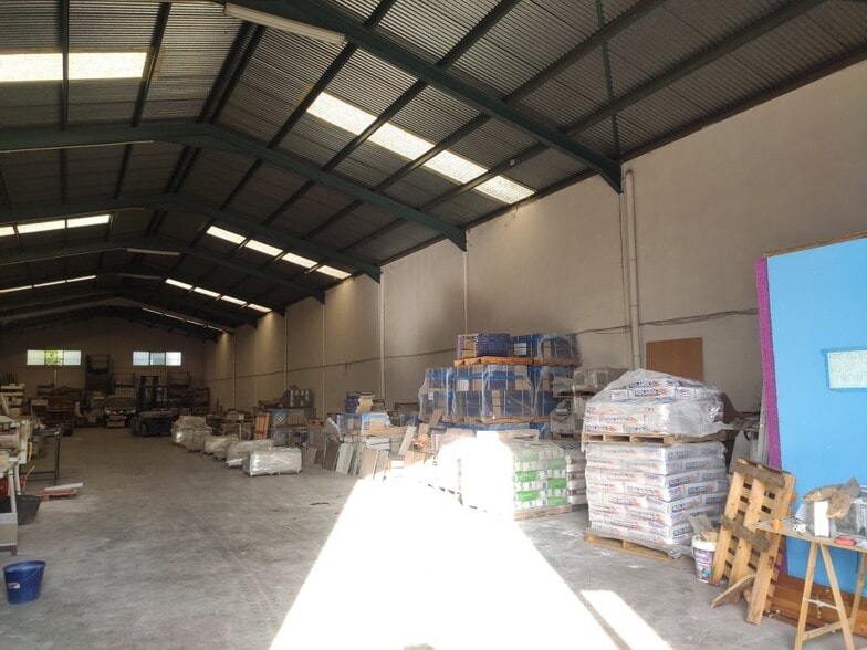 Nave en Quintanar de la Orden, Toledo en venta - Foto del interior - Imagen 2 de 4