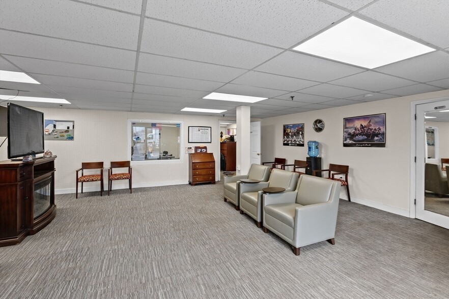 551 River St, Haverhill, MA en venta - Foto del edificio - Imagen 2 de 15