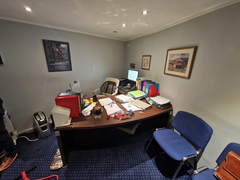 77 Torrisdale St, Glasgow en venta - Foto del interior - Imagen 2 de 9