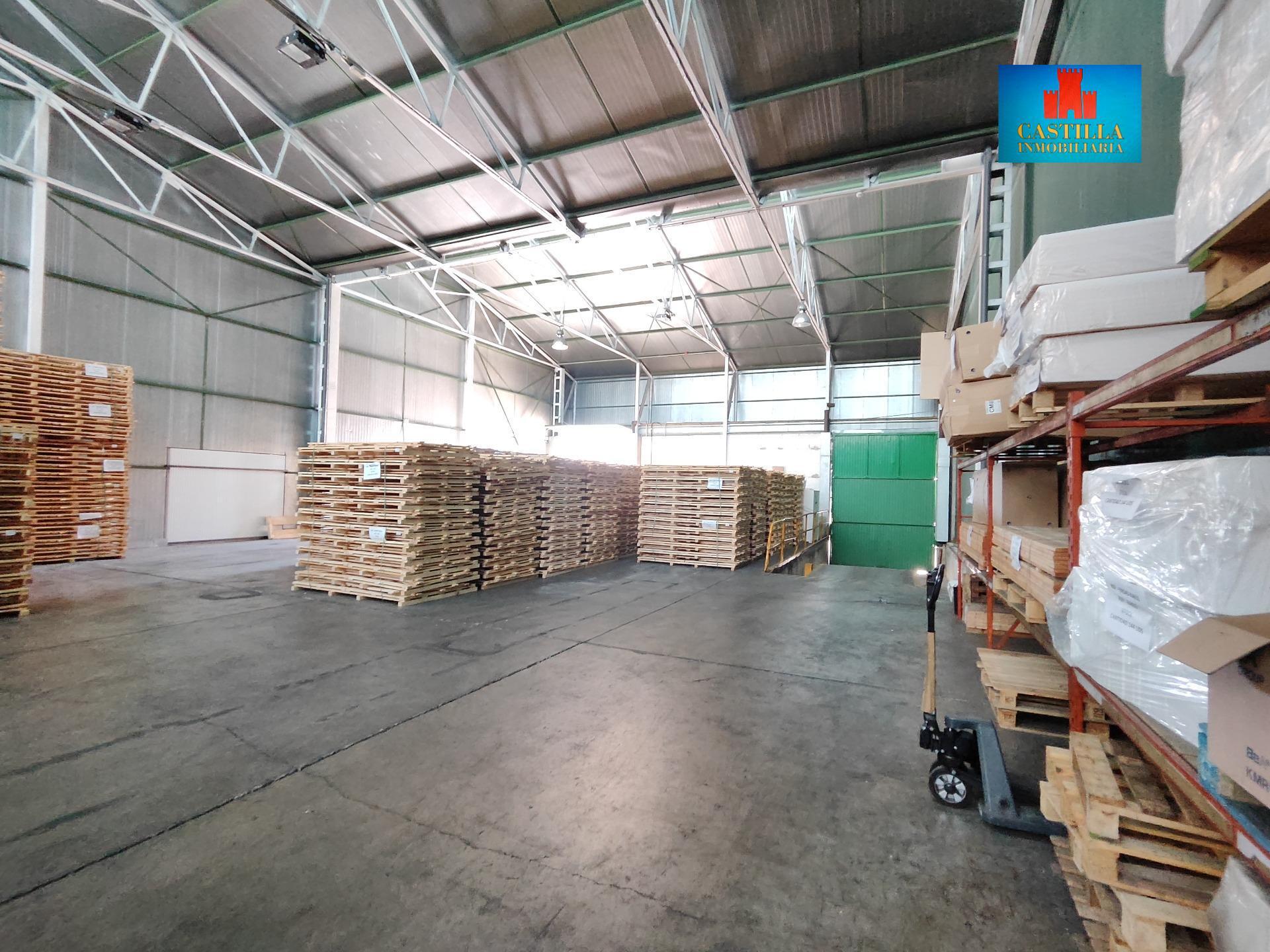 Nave en Ávila, Ávila en venta Foto principal- Imagen 1 de 4