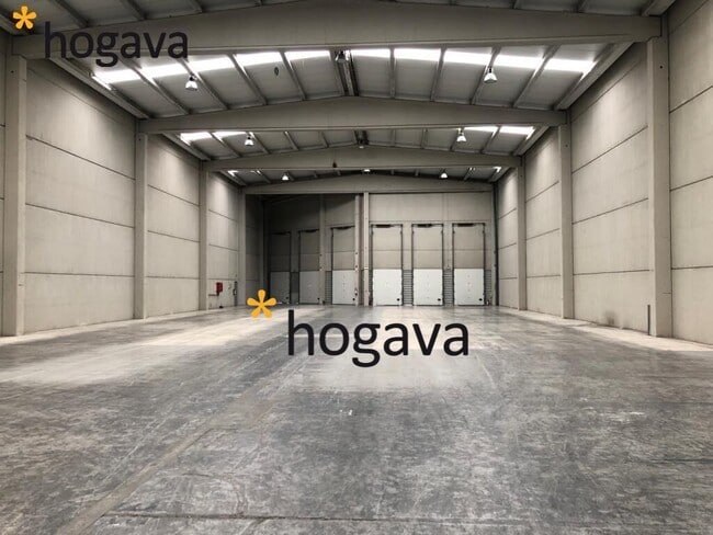 Más detalles de Nave en alquiler