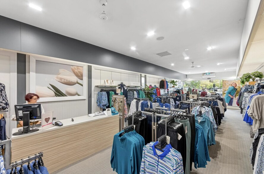 59 Hamilton Pl, Mount Waverley en venta - Foto del interior - Imagen 3 de 4