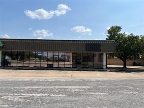 2311 SE Washington Blvd, Bartlesville, OK en alquiler Foto del edificio- Imagen 2 de 14