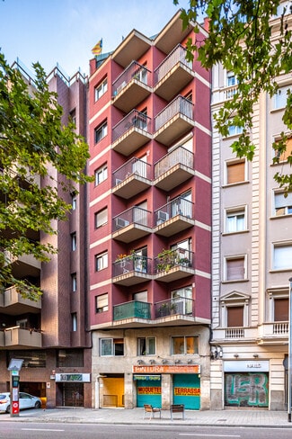 Más detalles de Edificio residencial​ en venta