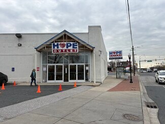 Más detalles de 1725 Dundalk Ave, Baltimore, MD - Local en venta