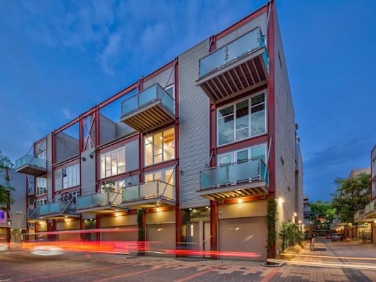 3450 Cahuenga Blvd W, Los Angeles, CA en venta - Foto del edificio - Imagen 1 de 6