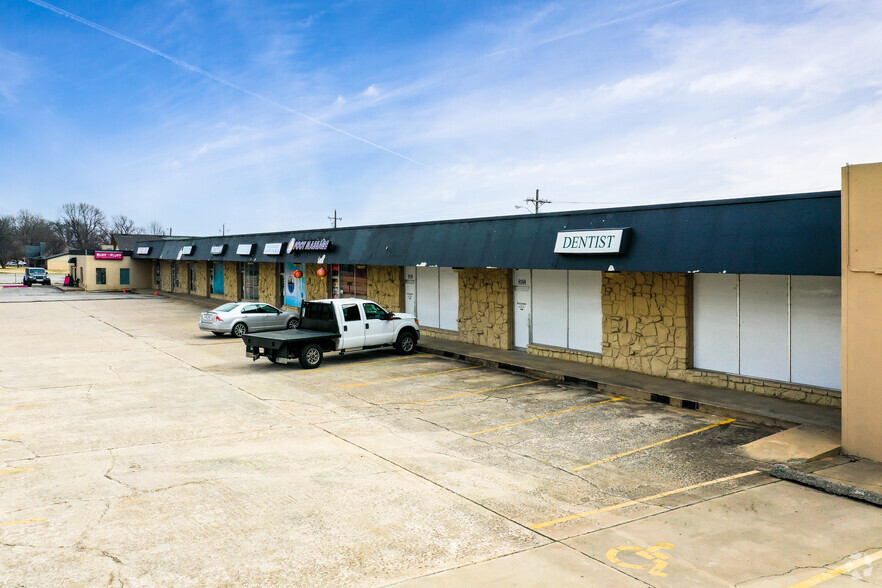 8108 E Memorial St, Bixby, OK en alquiler - Foto del edificio - Imagen 2 de 8