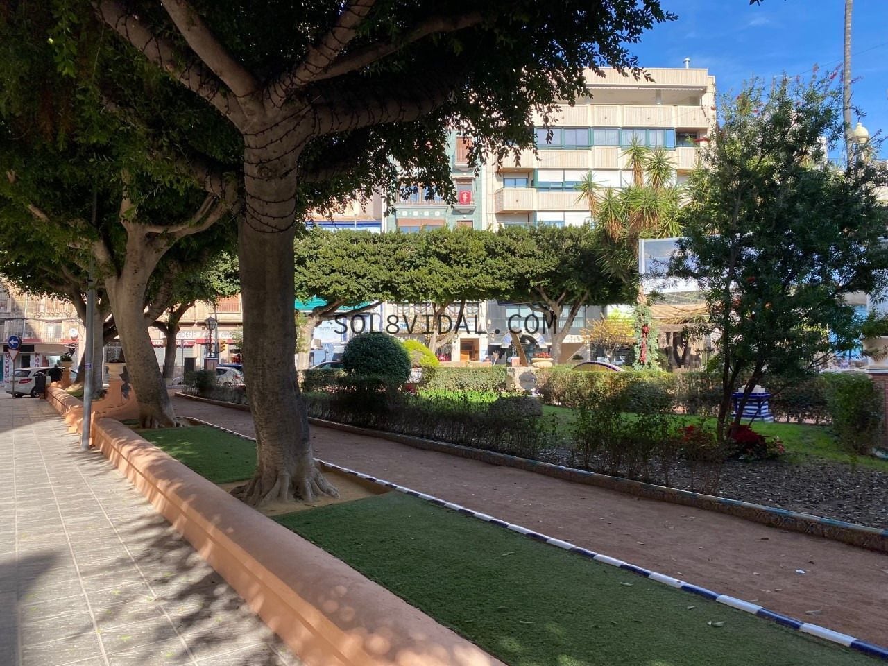 Local en Orihuela en venta Foto del edificio- Imagen 1 de 8