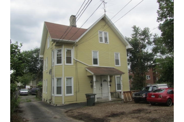 231 Coleman St, Bridgeport, CT en venta - Foto del edificio - Imagen 3 de 11