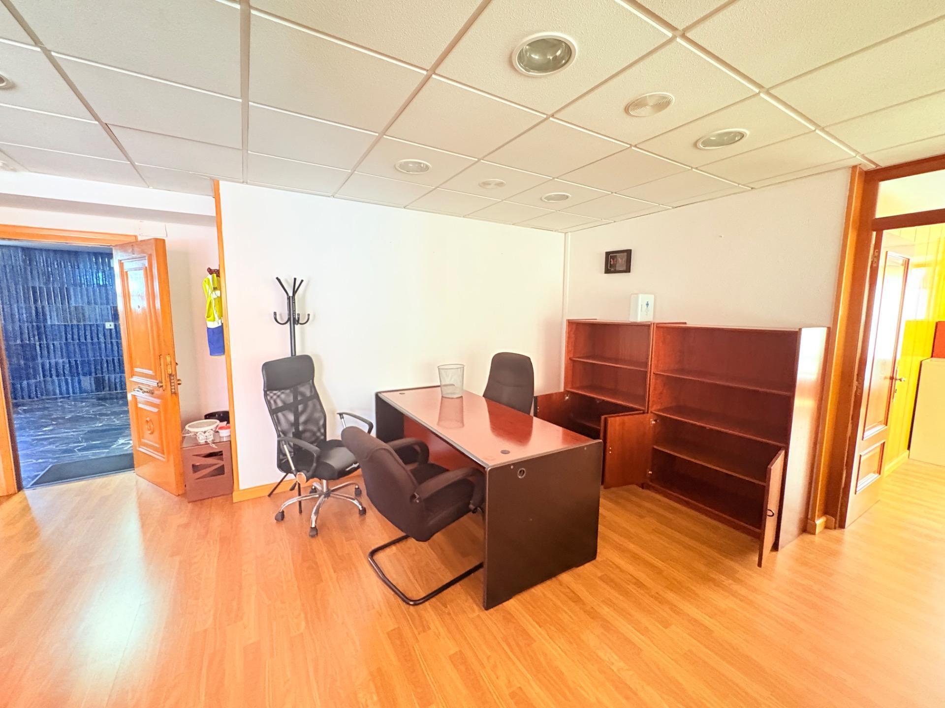 Oficina en León, León en venta Foto del edificio- Imagen 1 de 16