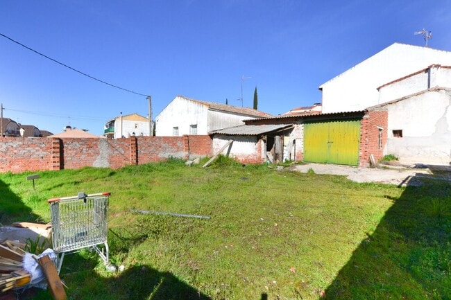 Más detalles de Calle Jardines, 1, Villanueva de Perales - Edificio residencial​ en venta
