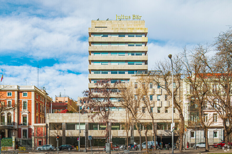 Paseo Castellana, 7, Madrid, Madrid en alquiler - Foto del edificio - Imagen 3 de 3