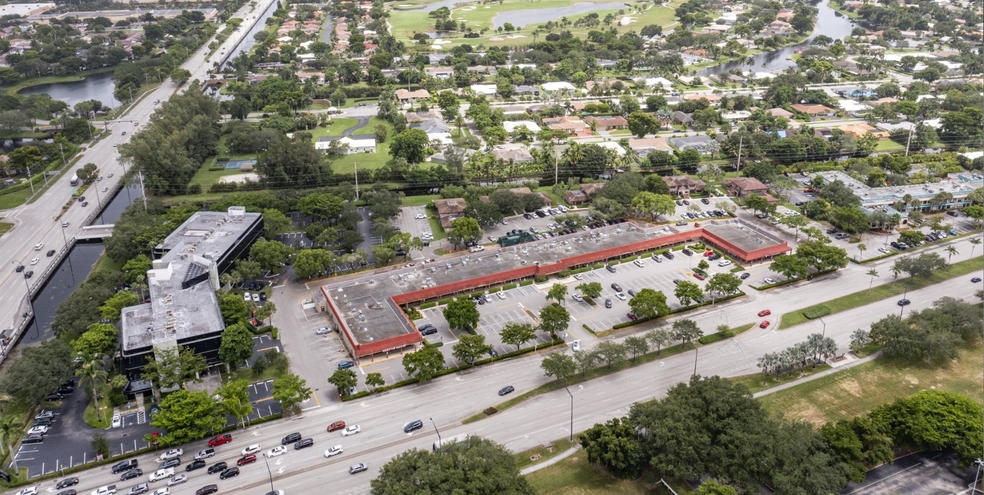 214-268 S University Dr, Plantation, FL en alquiler - Foto del edificio - Imagen 2 de 4