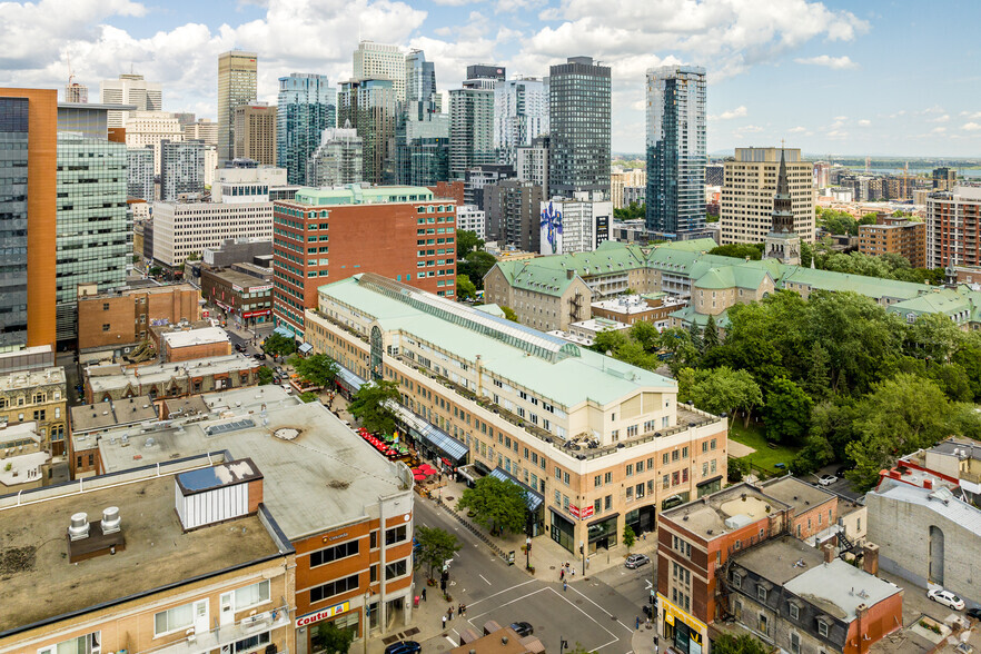 1616-1626 St Sainte-Catherine O, Montréal, QC en alquiler - Vista aérea - Imagen 3 de 8