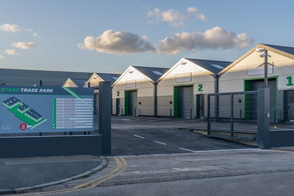 23 Crown Rd, Enfield en alquiler Foto del edificio- Imagen 1 de 42