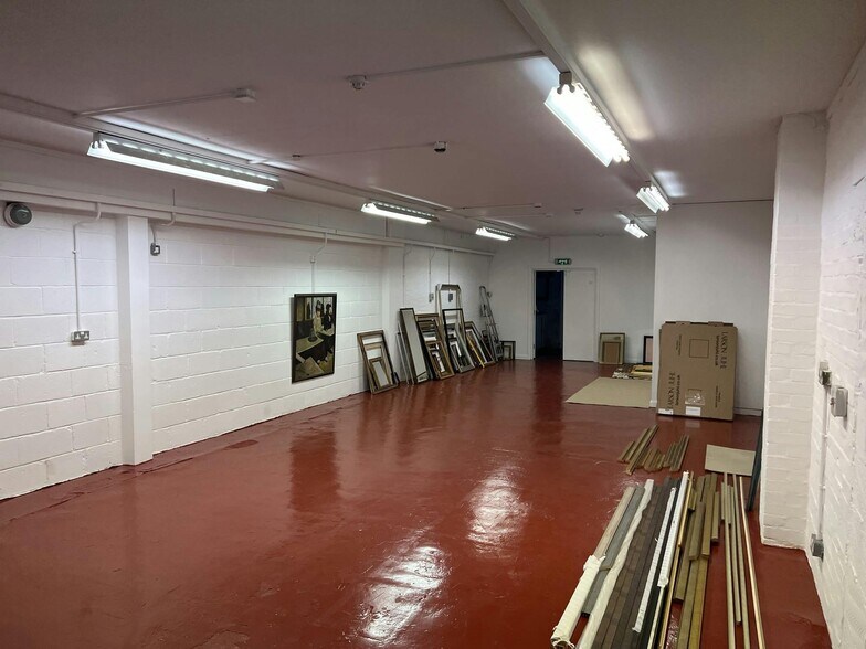 62 Higham Rd, Chesham en venta - Foto del edificio - Imagen 2 de 6