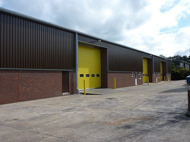 Eastbourne Rd, Lingfield en alquiler - Foto del edificio - Imagen 2 de 5