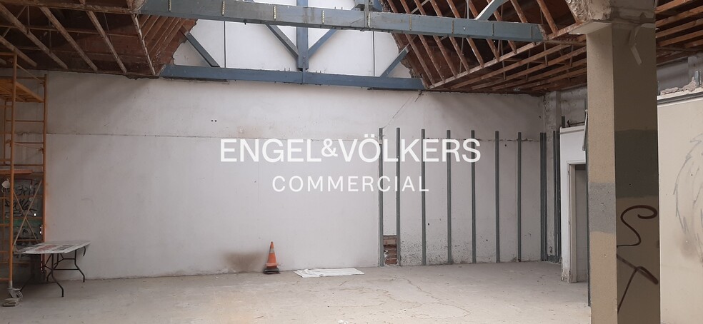 Local en Sabadell, Barcelona en alquiler - Foto del interior - Imagen 1 de 15