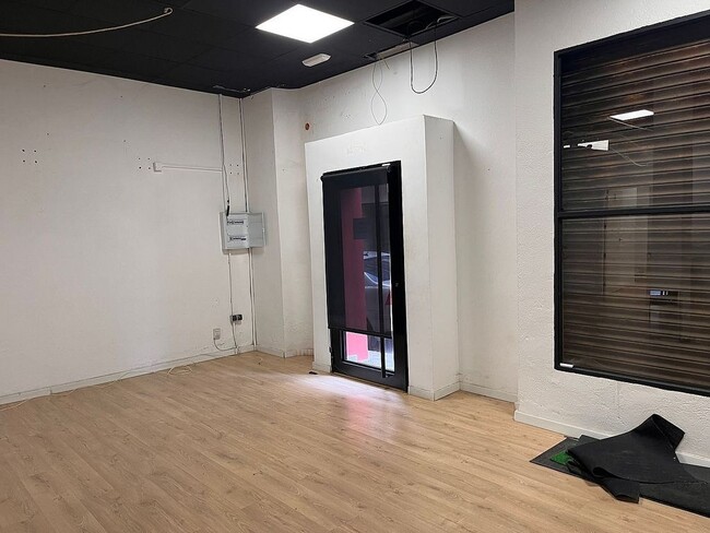 Más detalles de Local en alquiler