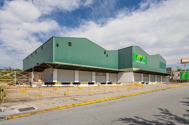 Más detalles de Nave en alquiler