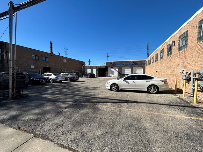 224 N Maplewood Ave, Chicago, IL en alquiler - Foto del edificio - Imagen 2 de 12