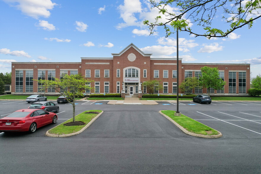 110 Riverbend Ave, Lewis Center, OH en alquiler - Foto del edificio - Imagen 2 de 16