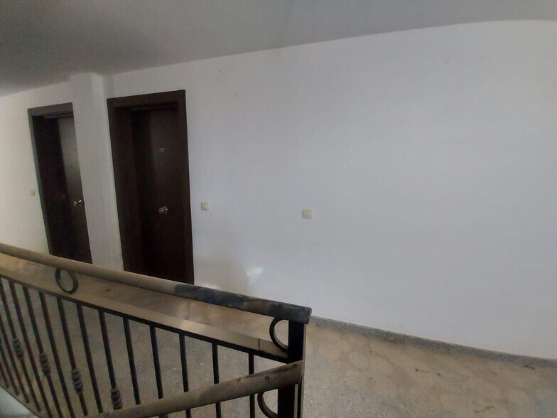Edificio residencial en Dalías, Almería en venta - Foto del edificio - Imagen 2 de 6