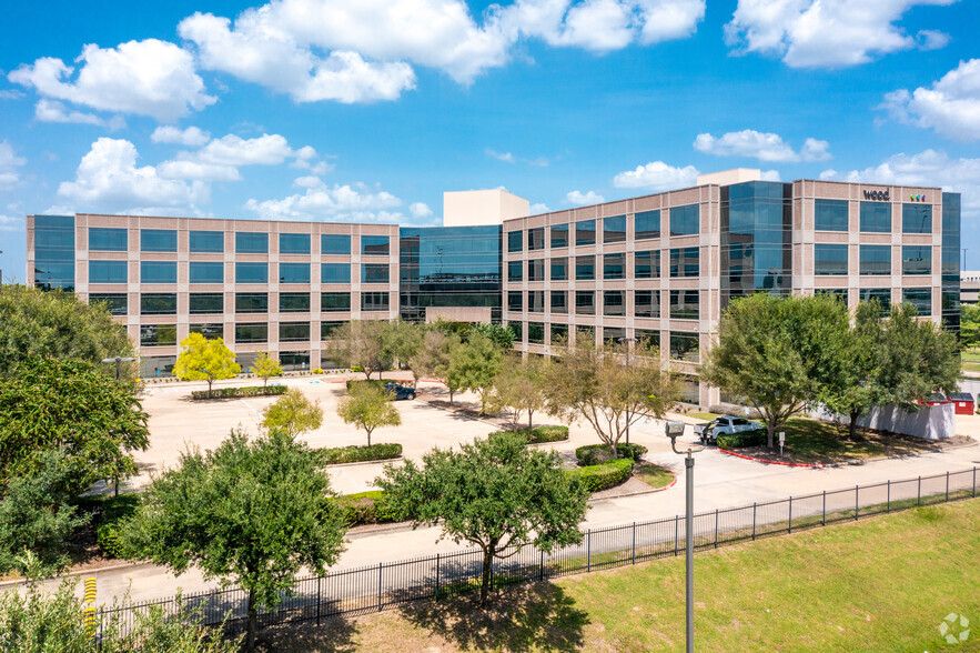 17404 Katy Fwy, Houston, TX en alquiler - Foto del edificio - Imagen 1 de 8