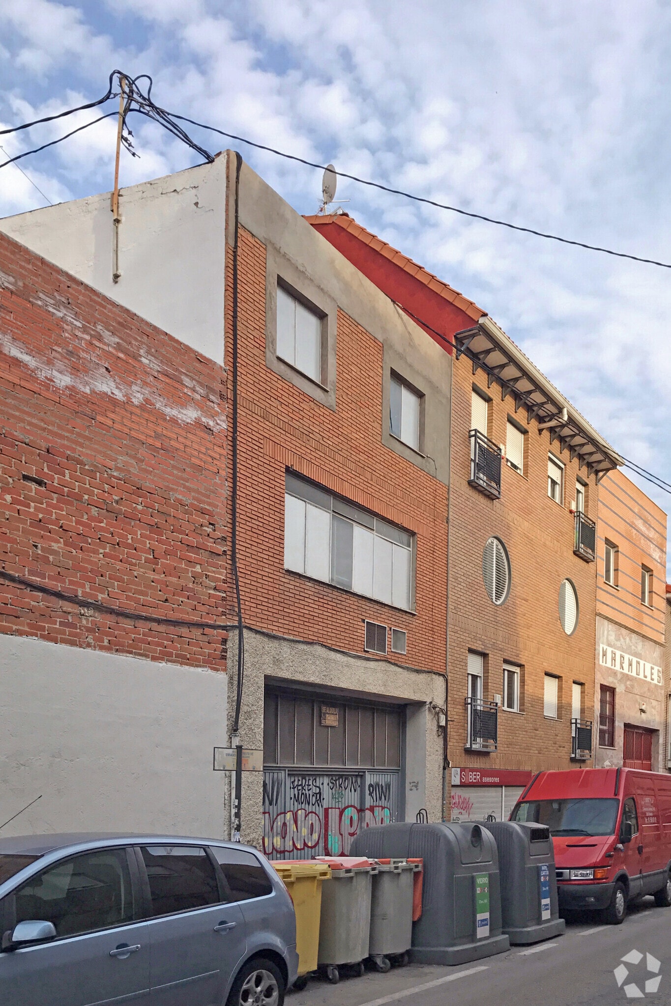 Calle Antoñita Jiménez, 16, Madrid, Madrid en venta Foto principal- Imagen 1 de 3