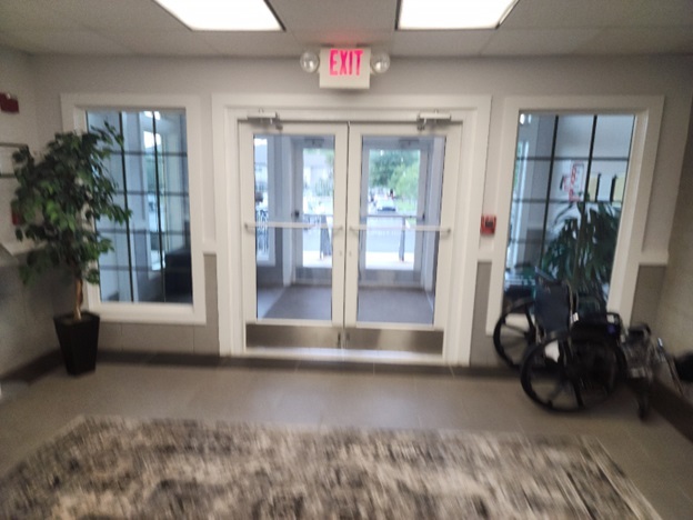 1 Washington Blvd, Robbinsville, NJ 08691 - Unidad 3 & 4 -  - Lobby - Image 1 of 26