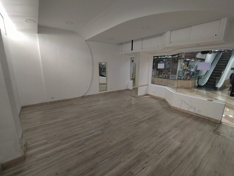 Local en Cáceres, Cáceres en alquiler - Foto del edificio - Imagen 3 de 3