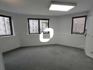 Más detalles de 86 Avenue Du Général Leclerc, Viroflay - Oficina en alquiler