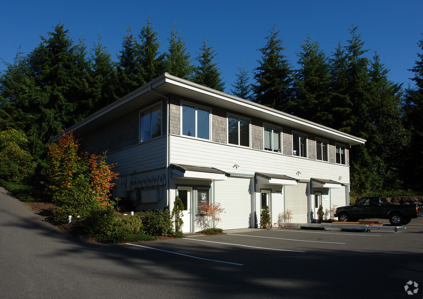 26121 Calvary Ln, Kingston, WA en venta - Foto del edificio - Imagen 1 de 4