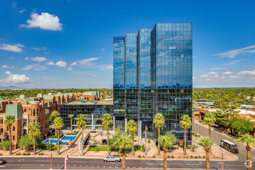 2020 N Central Ave, Phoenix, AZ en alquiler - Foto del edificio - Imagen 2 de 20