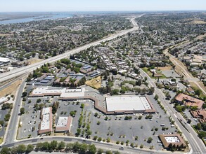 2710-2982 Delta Fair Blvd, Antioch, CA - VISTA AÉREA  vista de mapa - Image1