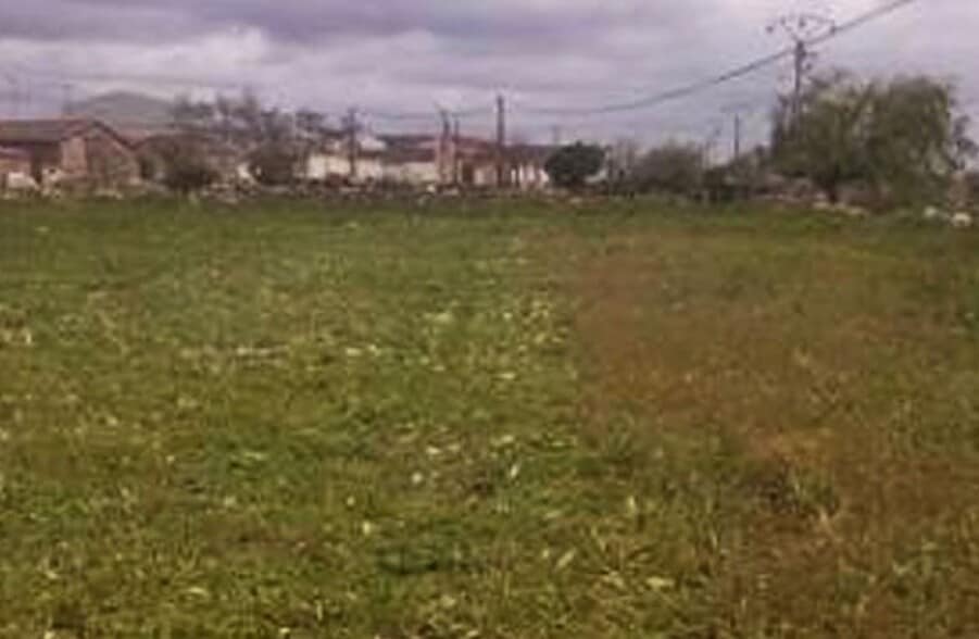 Terreno en Golpejas en venta - Foto del edificio - Imagen 3 de 4