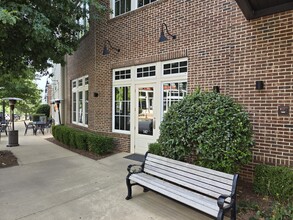 141-151 Thomas Green Blvd, Clemson, SC en alquiler Foto del edificio- Imagen 2 de 8