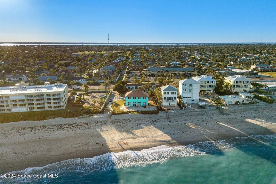 799 Shell St, Satellite Beach, FL en venta - Foto del edificio - Imagen 2 de 9