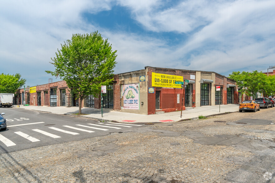 168-184 Van Dyke St, Brooklyn, NY en alquiler - Foto del edificio - Imagen 1 de 9