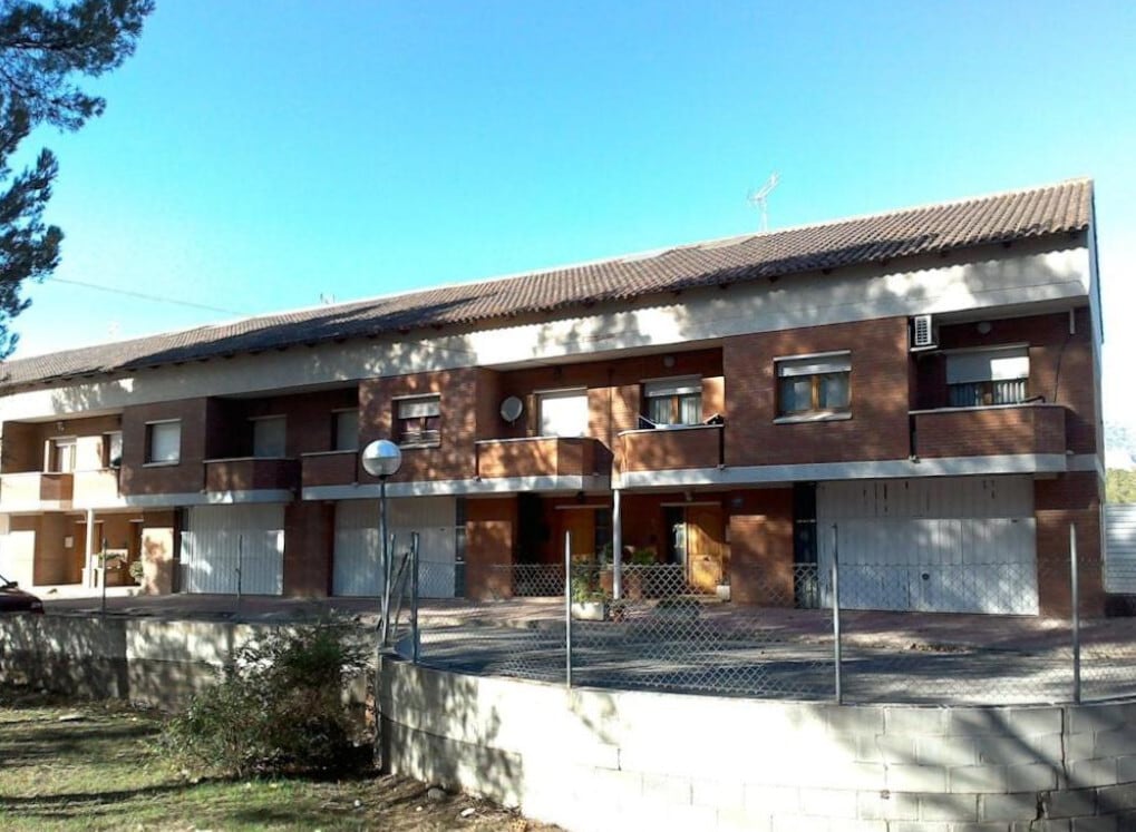 Edificio residencial en Sant Esteve Sesrovires, Barcelona en venta Foto principal- Imagen 1 de 2