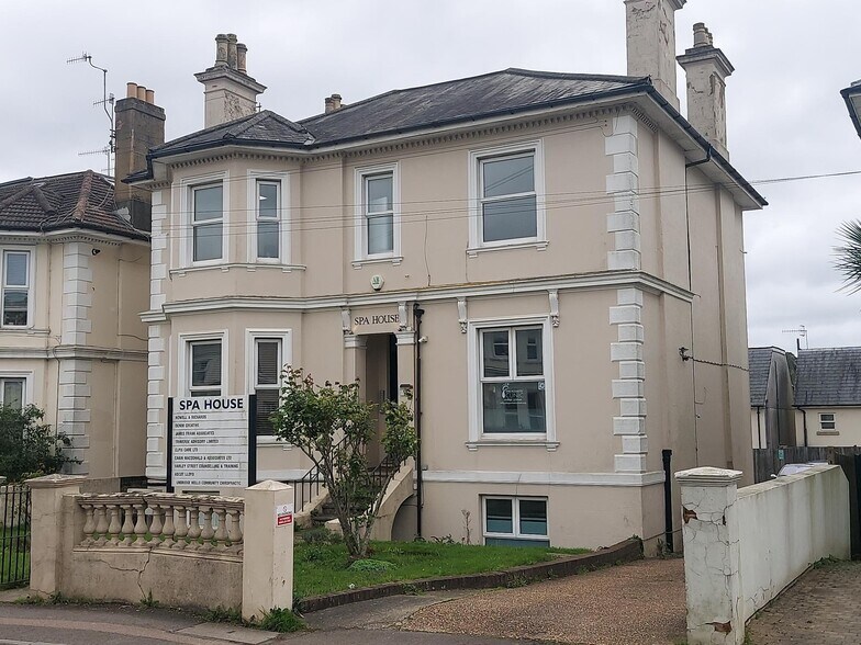 18 Upper Grosvenor Rd, Tunbridge Wells en alquiler - Foto del edificio - Imagen 3 de 3