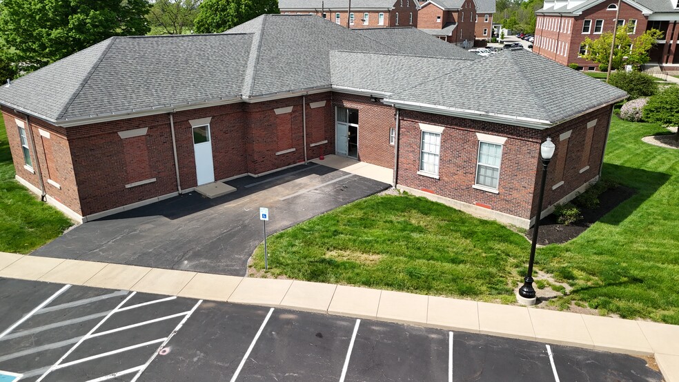 5635 Lawton East Drive loop, Indianapolis, IN en alquiler - Foto del edificio - Imagen 3 de 15