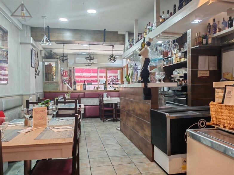 Local en Castelldefels, Barcelona en alquiler - Foto del interior - Imagen 2 de 6