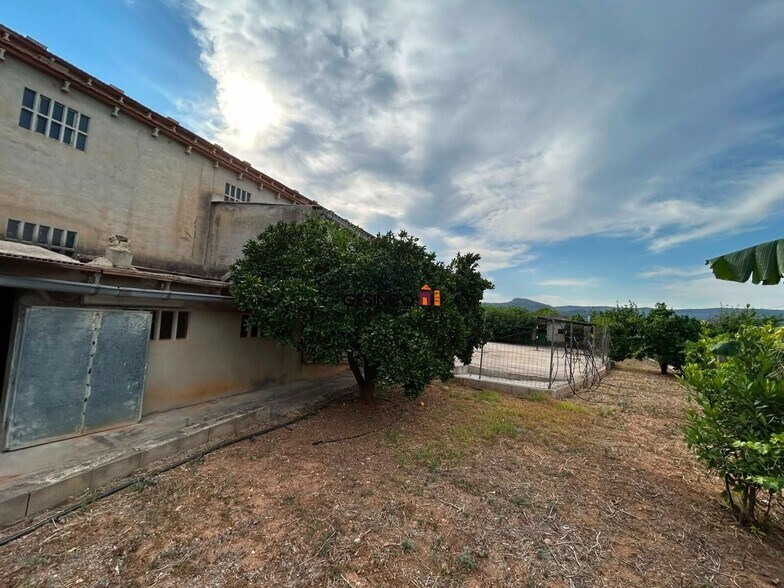 Nave en Torrella en venta - Foto del edificio - Imagen 3 de 18