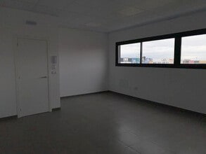 Avenida Cerro del Rubal, 20, Parla, Madrid en alquiler Foto del interior- Imagen 2 de 4